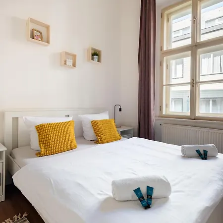 Botanic Apartment